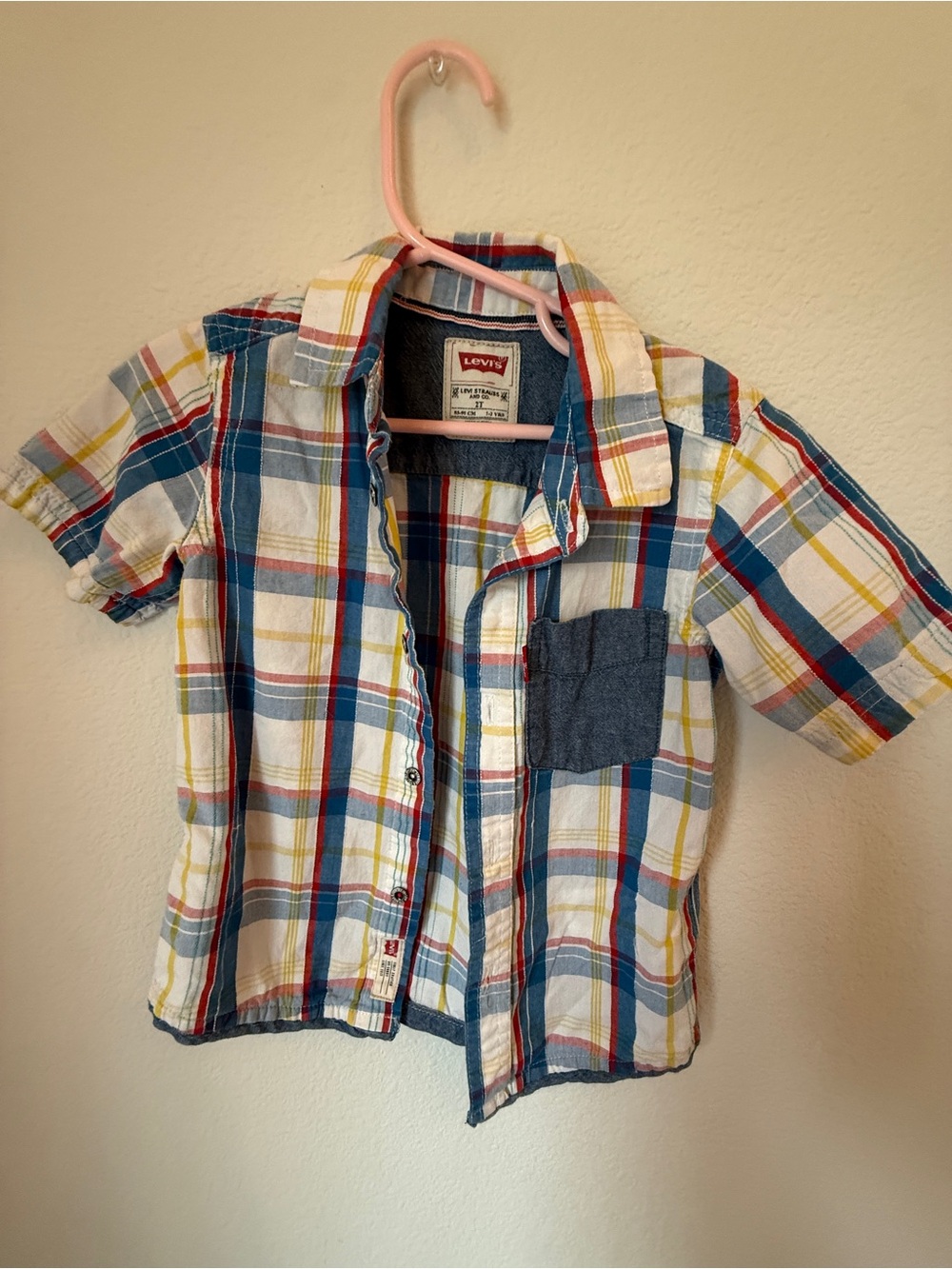 Levi's Short-Sleeve Plaid Button-Down Shirt in Blue, White & Yellow